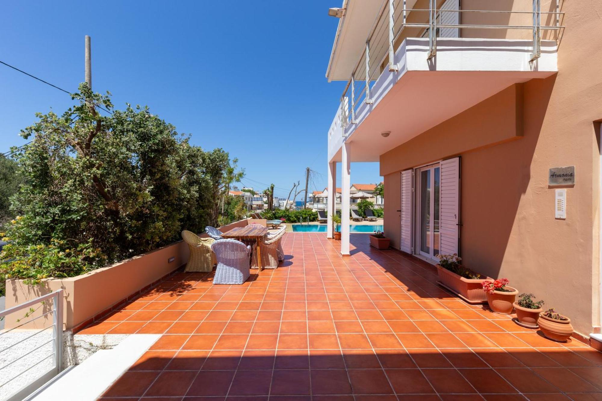 Villa Armonia Chania Kato Galatas Екстериор снимка